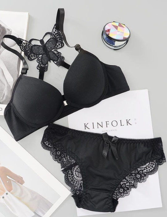 Fancy Butterfly Front-Opening Bra Set – Elegant & Unique Lingerie